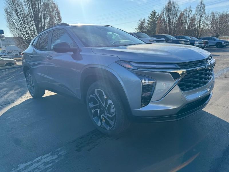 new 2026 Chevrolet Trax car, priced at $26,610