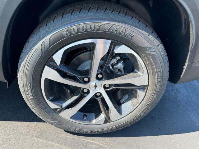 new 2025 Chevrolet Trax car, priced at $24,290