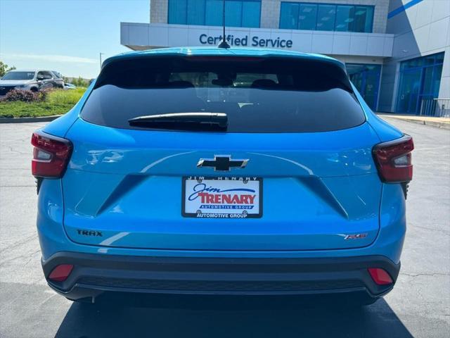 new 2025 Chevrolet Trax car, priced at $24,290