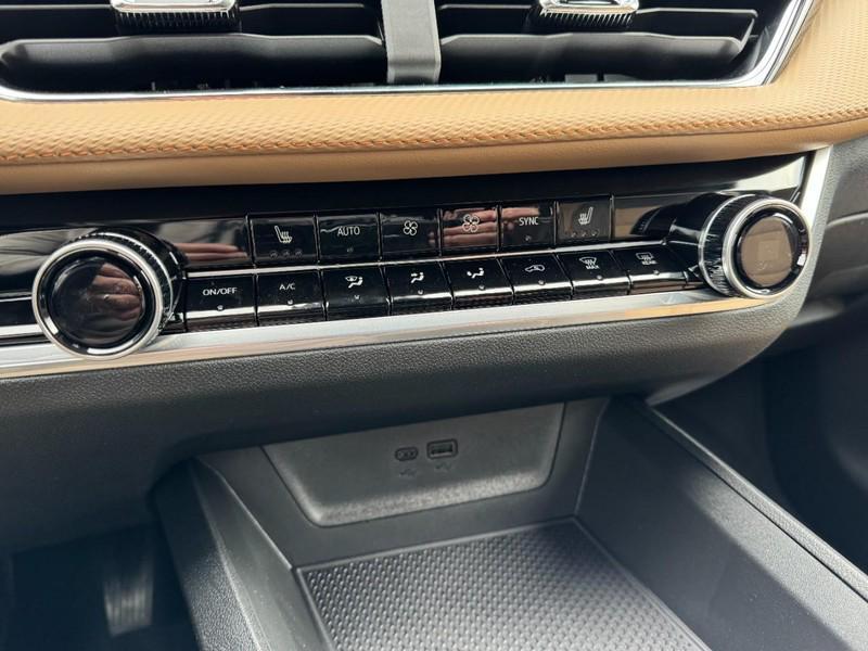 new 2026 Chevrolet Equinox car, priced at $32,091