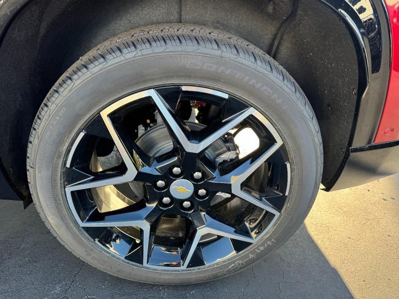 new 2026 Chevrolet Traverse car, priced at $58,185