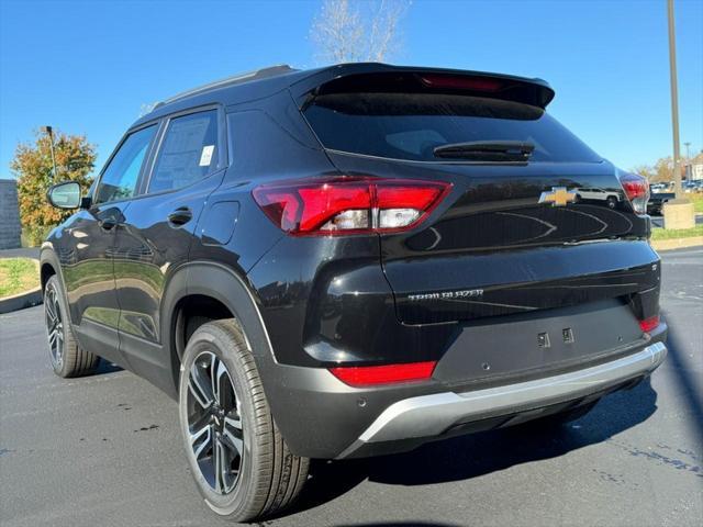 new 2025 Chevrolet TrailBlazer car, priced at $27,020