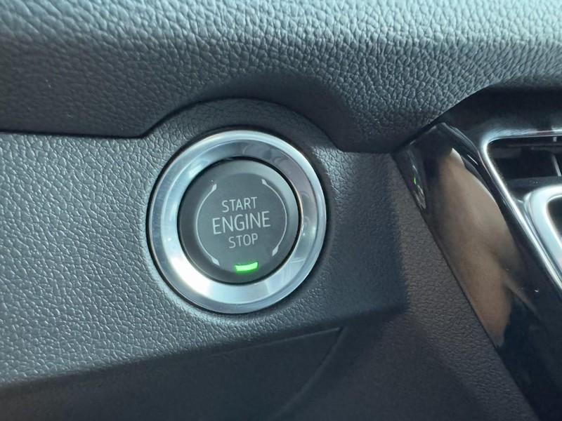 new 2026 Chevrolet Traverse car, priced at $56,095