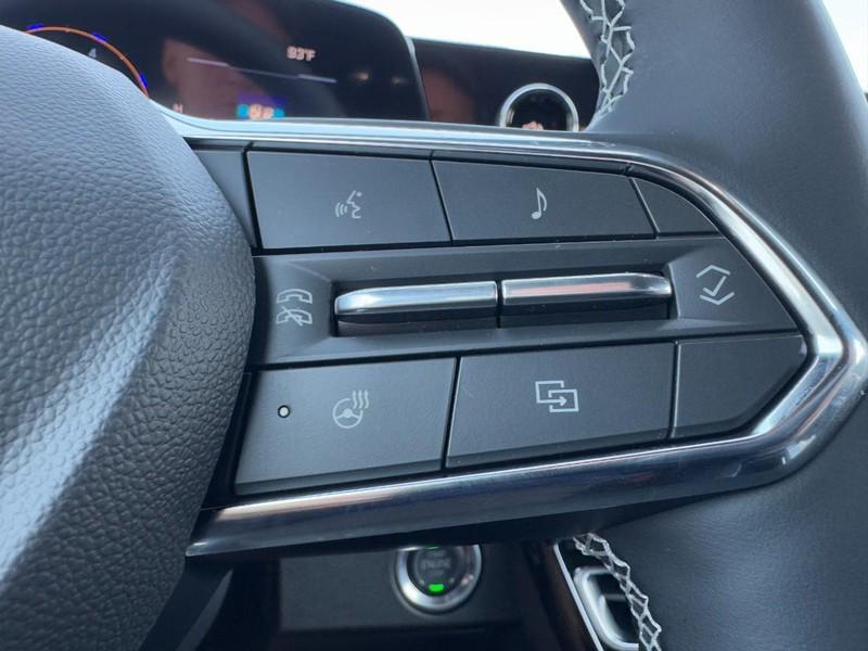 new 2026 Chevrolet Traverse car, priced at $56,095