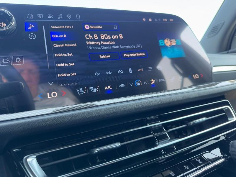 new 2026 Chevrolet Traverse car, priced at $56,095