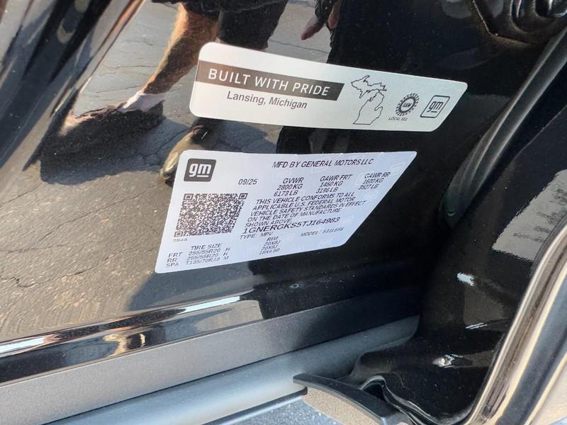 new 2026 Chevrolet Traverse car, priced at $41,445