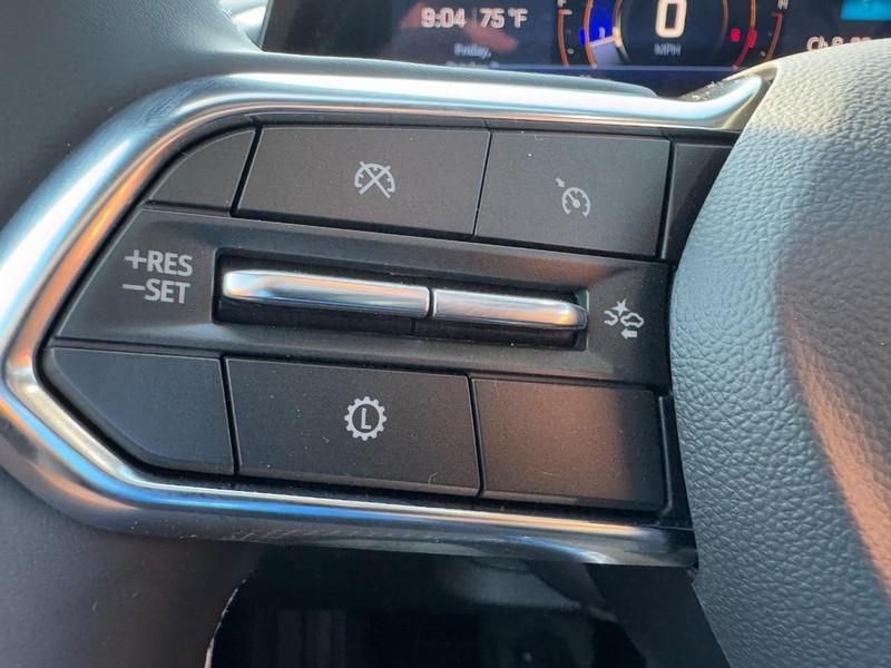 new 2026 Chevrolet Traverse car, priced at $41,445