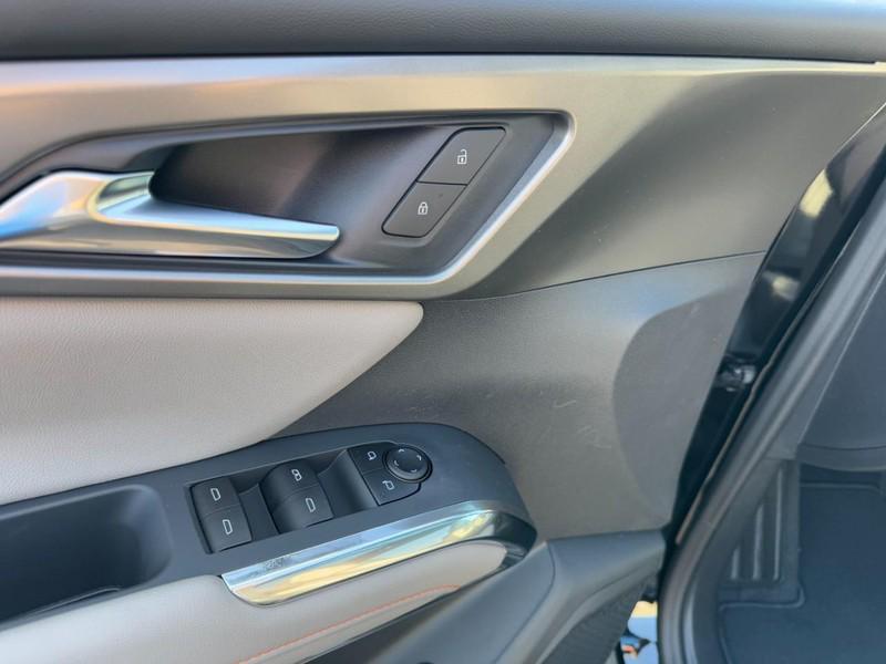 new 2026 Chevrolet Traverse car, priced at $41,445