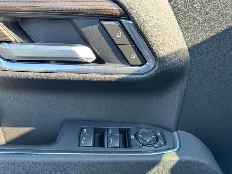 new 2025 Chevrolet Silverado 1500 car, priced at $51,155