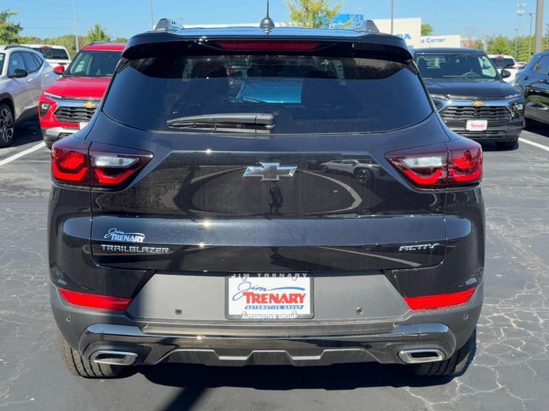 new 2026 Chevrolet TrailBlazer car, priced at $28,160