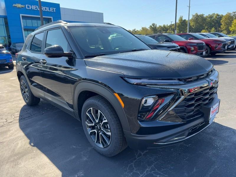 new 2026 Chevrolet TrailBlazer car, priced at $28,160