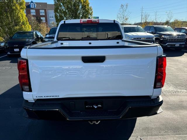 new 2024 Chevrolet Colorado car, priced at $29,095