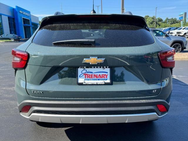 new 2025 Chevrolet Trax car, priced at $24,095