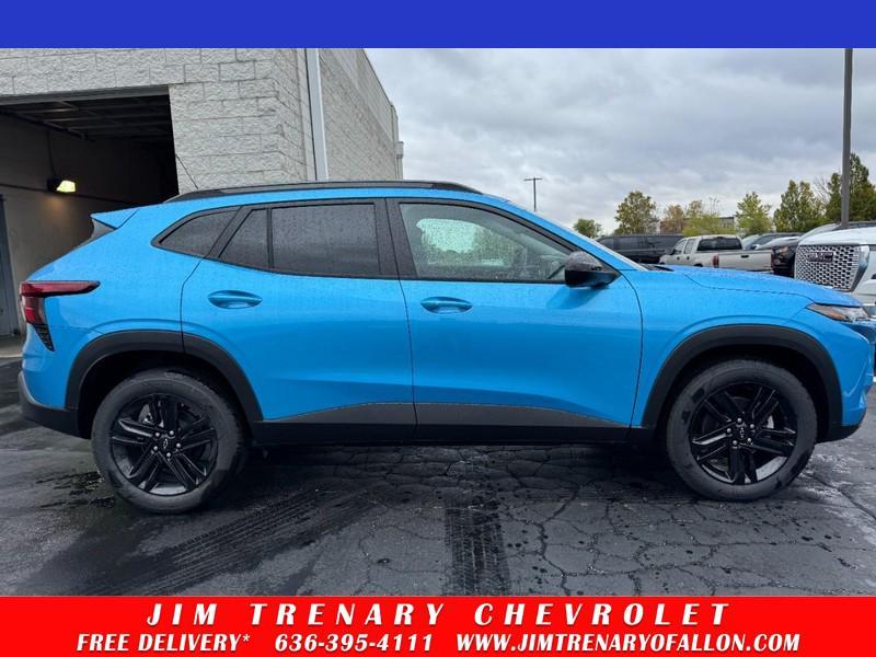 new 2026 Chevrolet Trax car, priced at $25,740