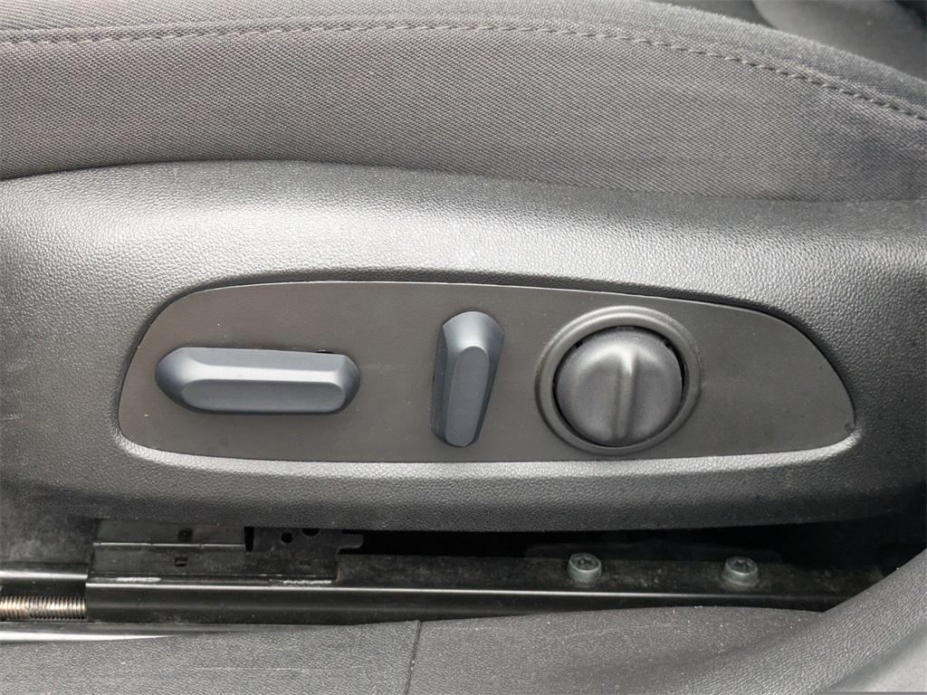 used 2023 Chevrolet Malibu car, priced at $18,806