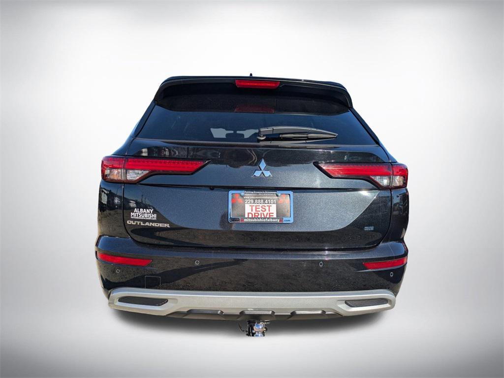 used 2024 Mitsubishi Outlander car, priced at $25,810