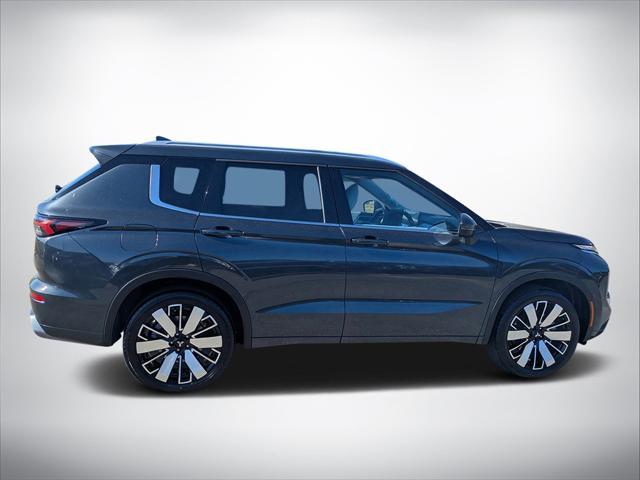 new 2025 Mitsubishi Outlander car, priced at $37,350