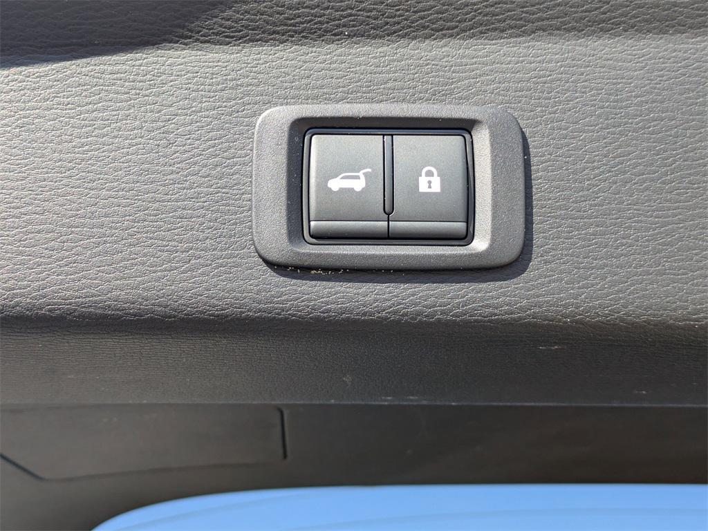 used 2024 Mitsubishi Outlander car, priced at $23,971