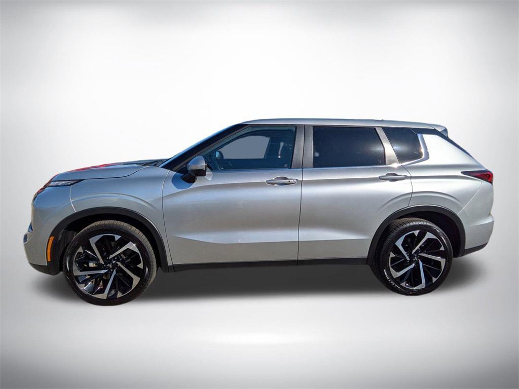 used 2024 Mitsubishi Outlander car, priced at $23,971