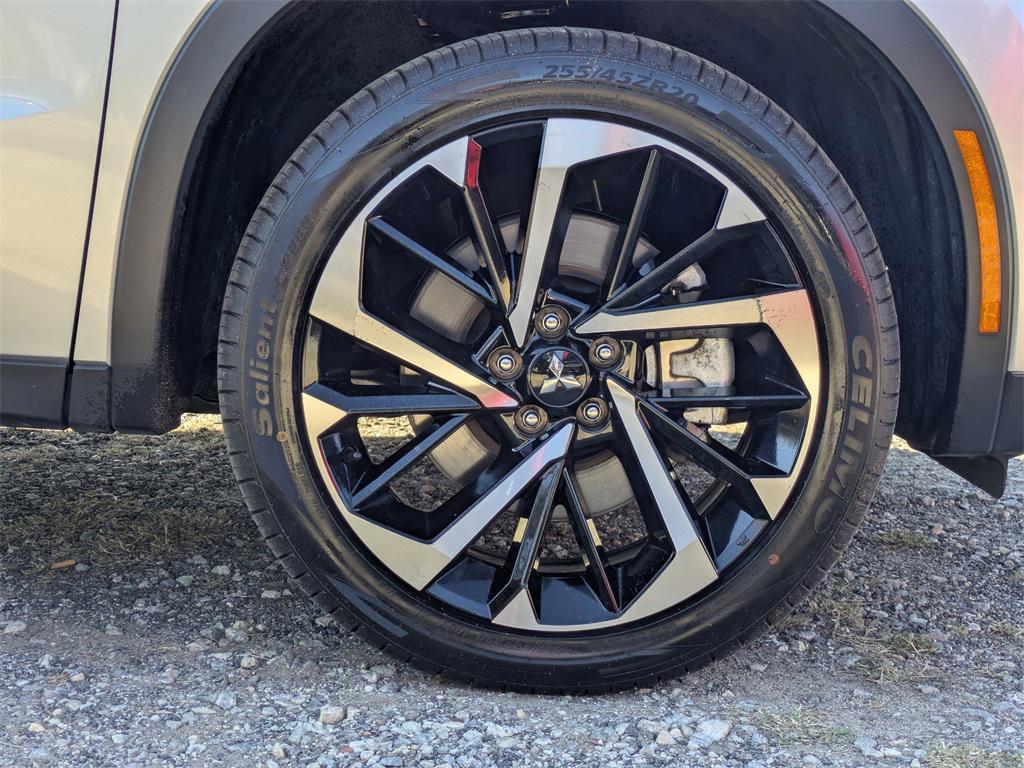 used 2024 Mitsubishi Outlander car, priced at $23,971