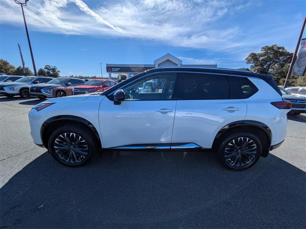 used 2024 Nissan Rogue car, priced at $28,722