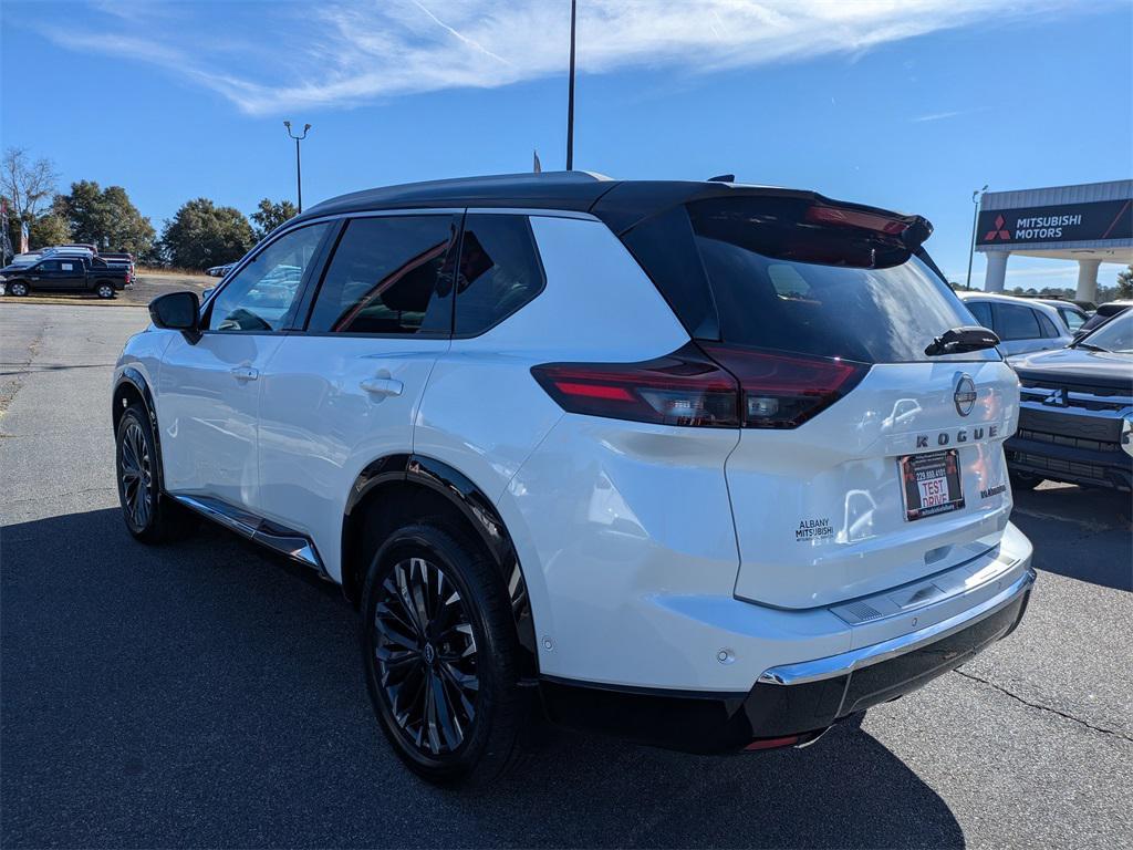 used 2024 Nissan Rogue car, priced at $28,722