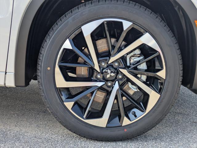 new 2025 Mitsubishi Outlander PHEV car, priced at $45,015