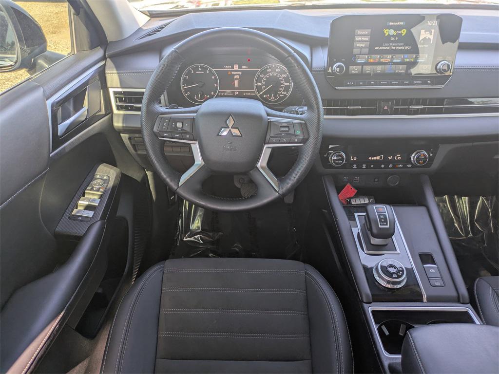 used 2024 Mitsubishi Outlander car, priced at $27,762