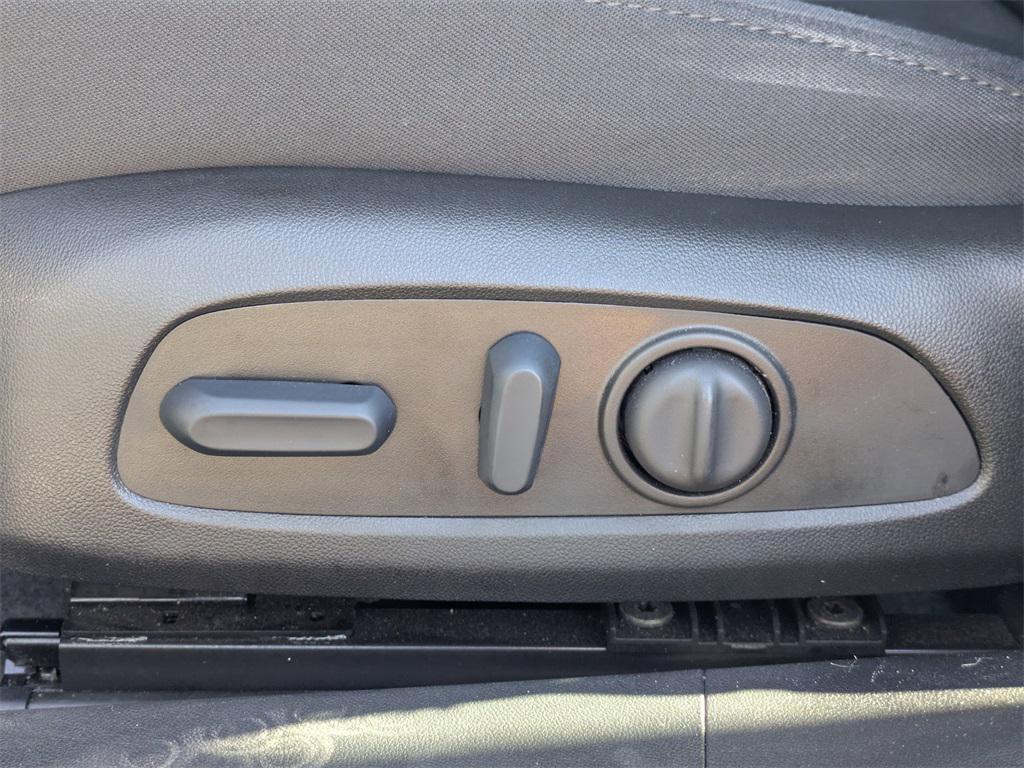 used 2023 Chevrolet Malibu car, priced at $19,552