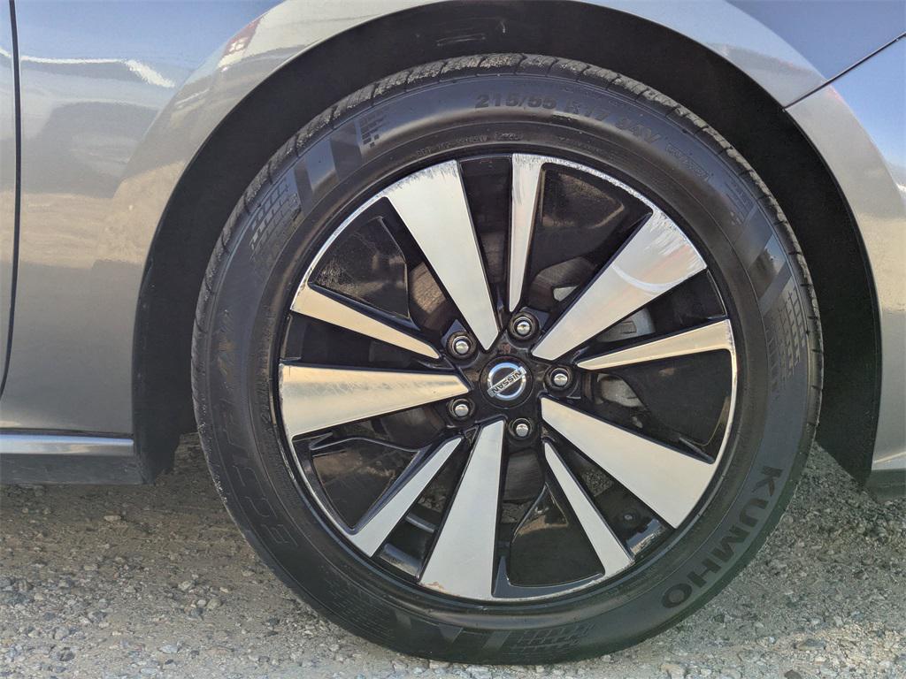 used 2021 Nissan Altima car, priced at $17,548