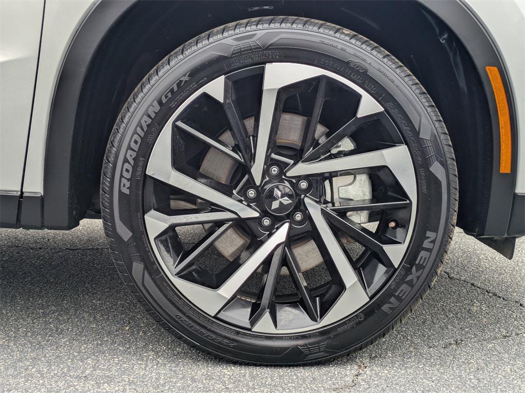 used 2024 Mitsubishi Outlander car, priced at $25,145