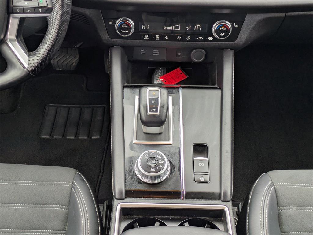 used 2024 Mitsubishi Outlander car, priced at $25,145