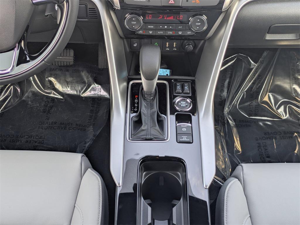 new 2025 Mitsubishi Eclipse Cross car, priced at $31,250