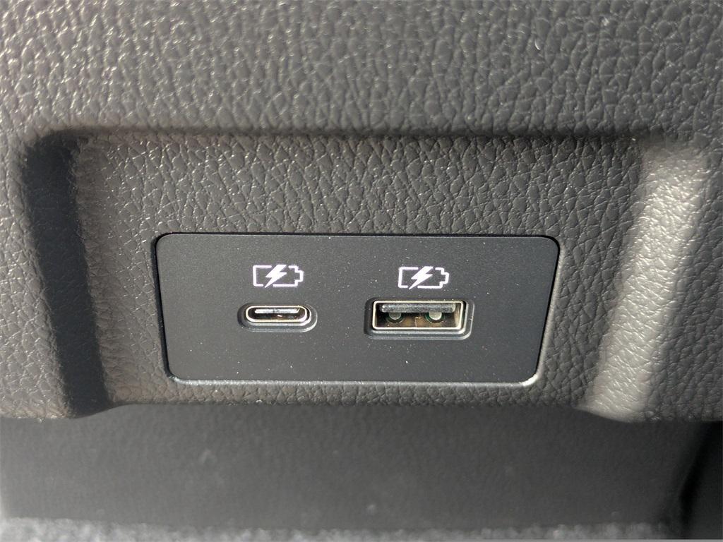 new 2025 Mitsubishi Eclipse Cross car, priced at $31,250