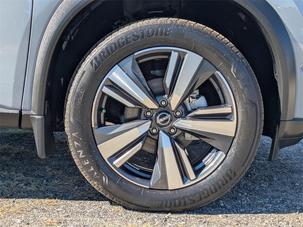 used 2023 Nissan Rogue car, priced at $25,747