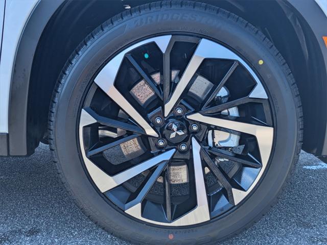 new 2025 Mitsubishi Outlander PHEV car, priced at $41,480