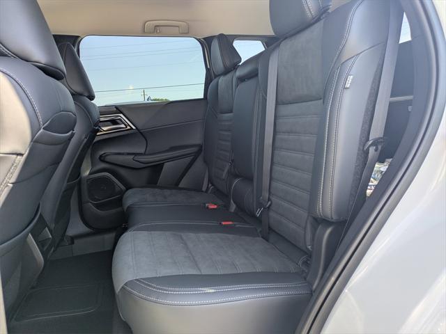 new 2025 Mitsubishi Outlander PHEV car, priced at $41,480