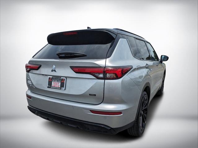 new 2024 Mitsubishi Outlander car