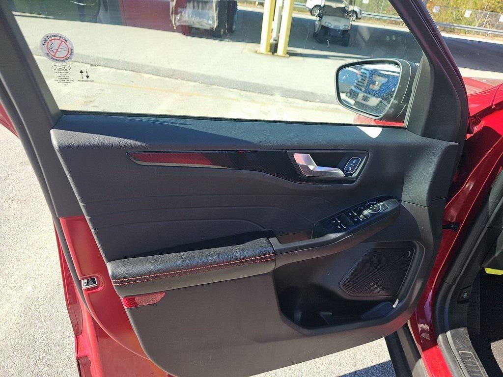 used 2023 Ford Escape car, priced at $21,545