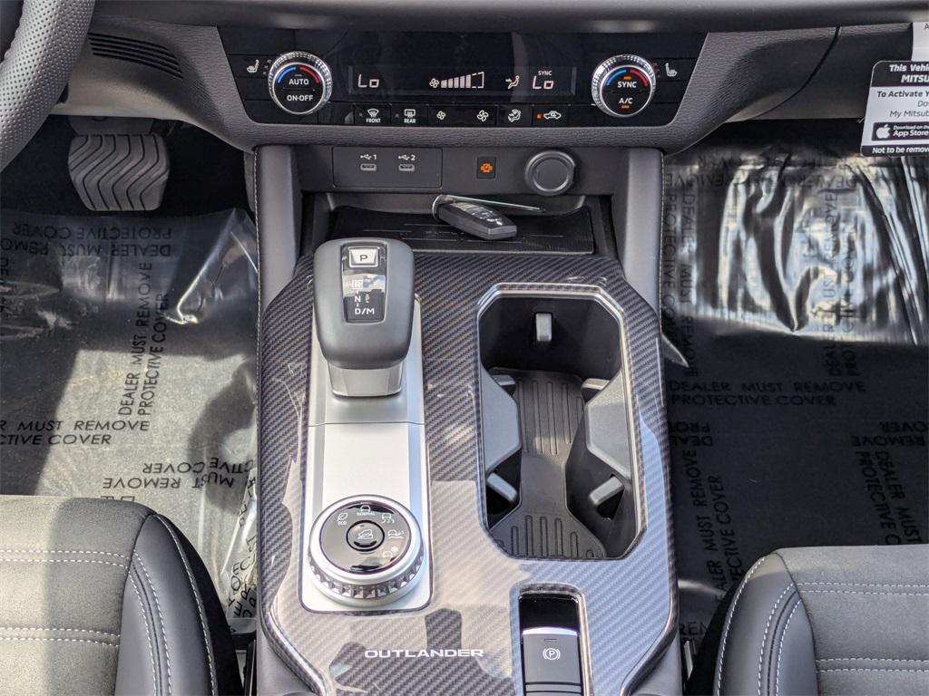 new 2025 Mitsubishi Outlander car, priced at $30,970