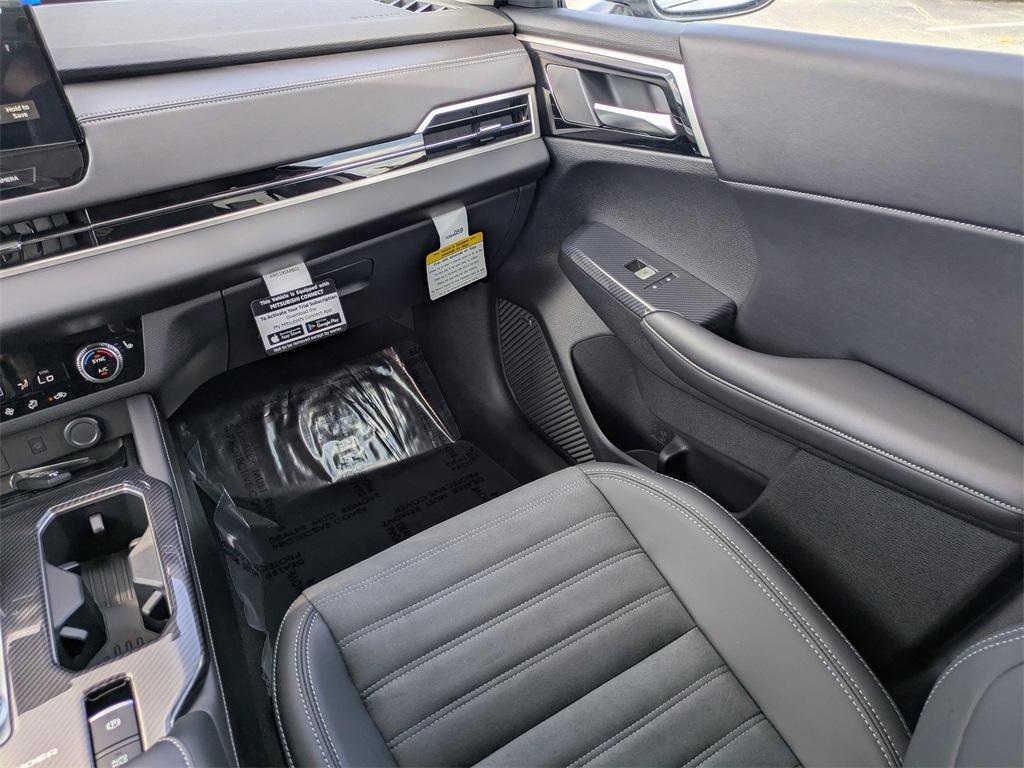 new 2025 Mitsubishi Outlander car, priced at $30,970