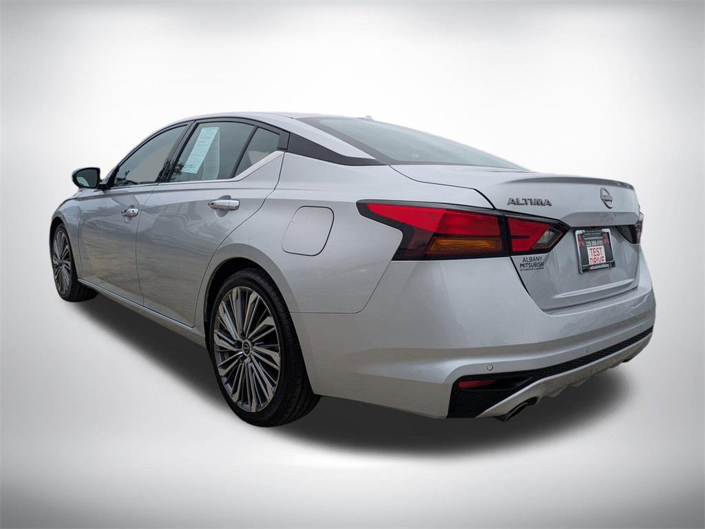 used 2023 Nissan Altima car, priced at $22,093