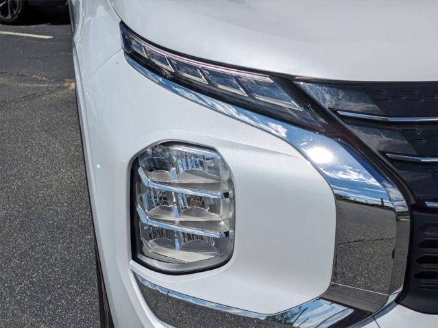 used 2023 Mitsubishi Outlander car, priced at $24,000