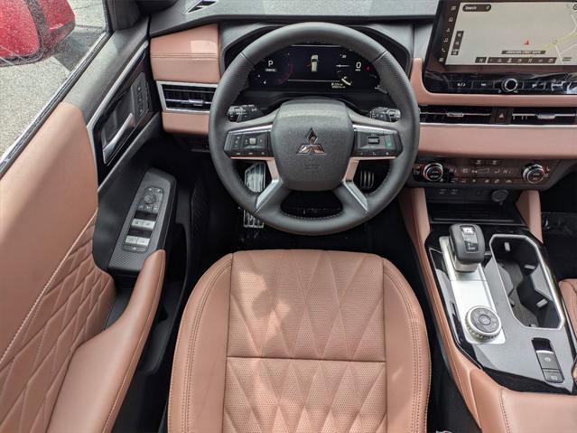 new 2025 Mitsubishi Outlander car, priced at $40,180