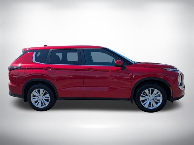 new 2025 Mitsubishi Outlander car, priced at $27,830