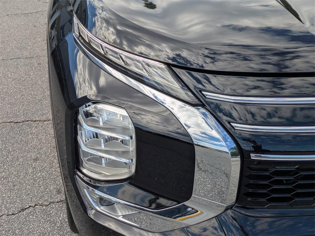 new 2025 Mitsubishi Outlander car, priced at $30,970