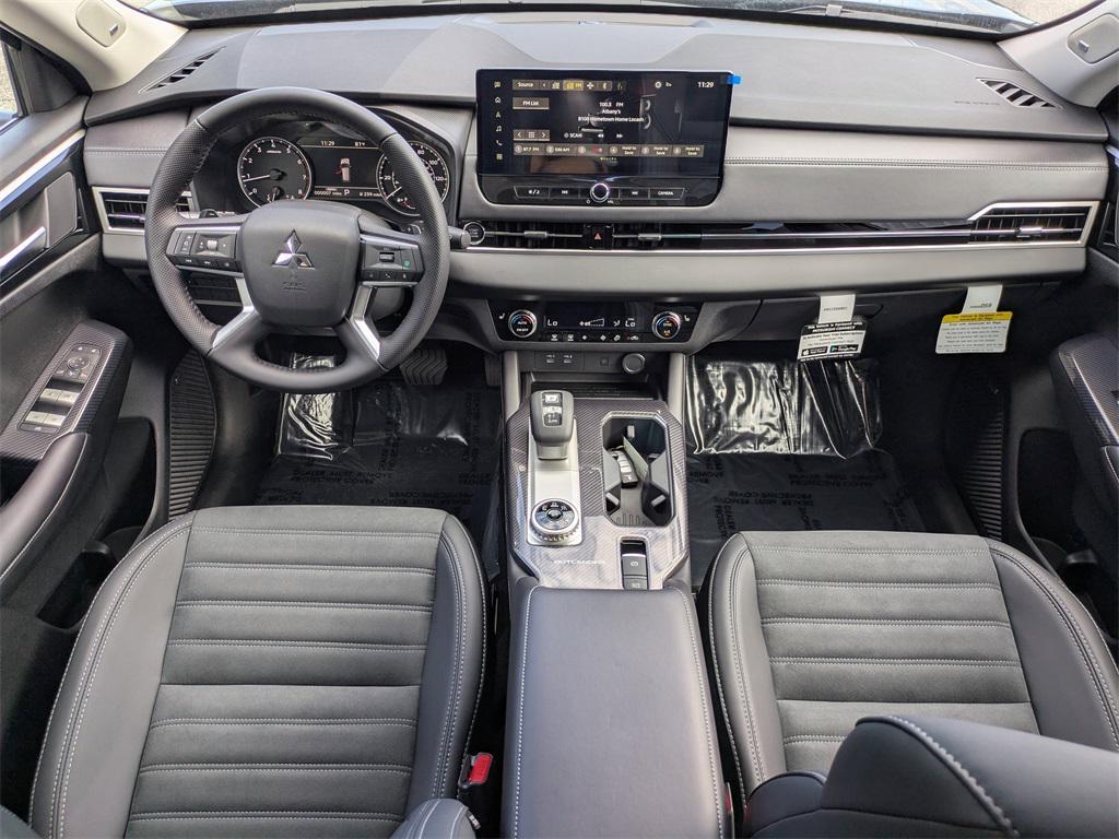 new 2025 Mitsubishi Outlander car, priced at $30,970