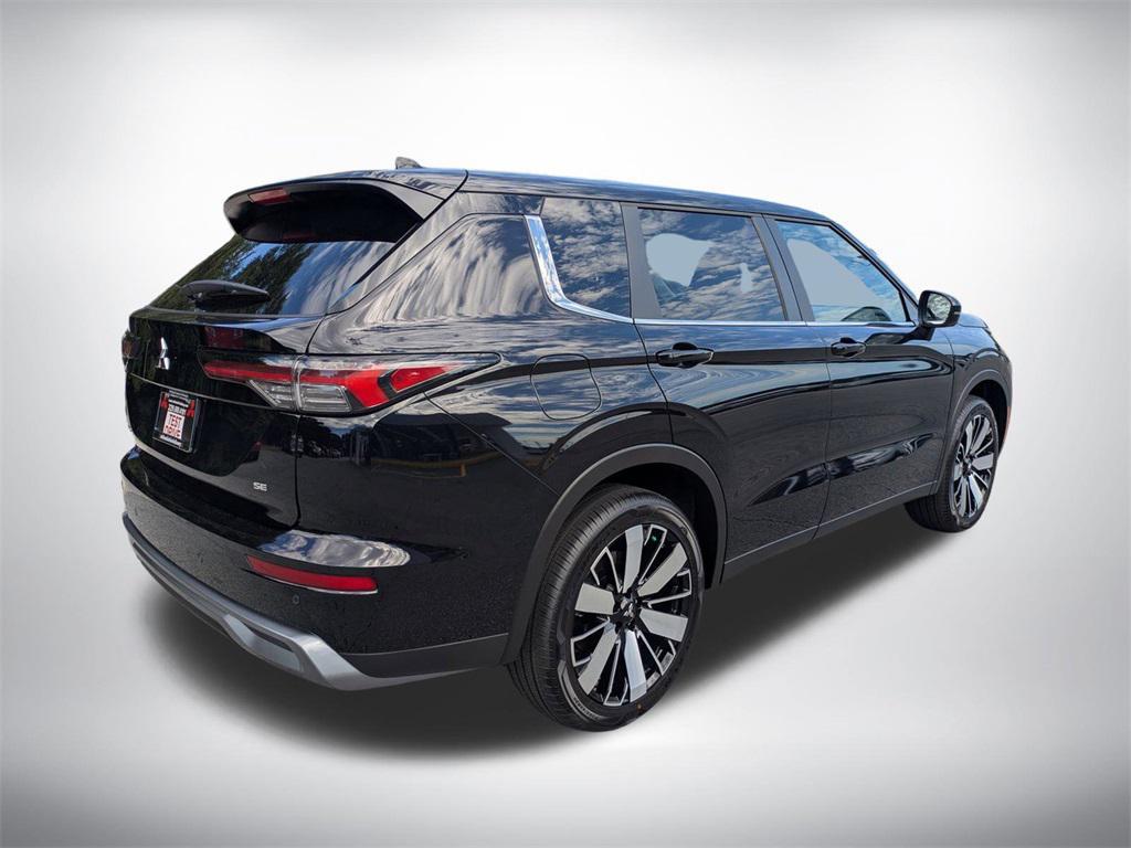 new 2025 Mitsubishi Outlander car, priced at $30,970