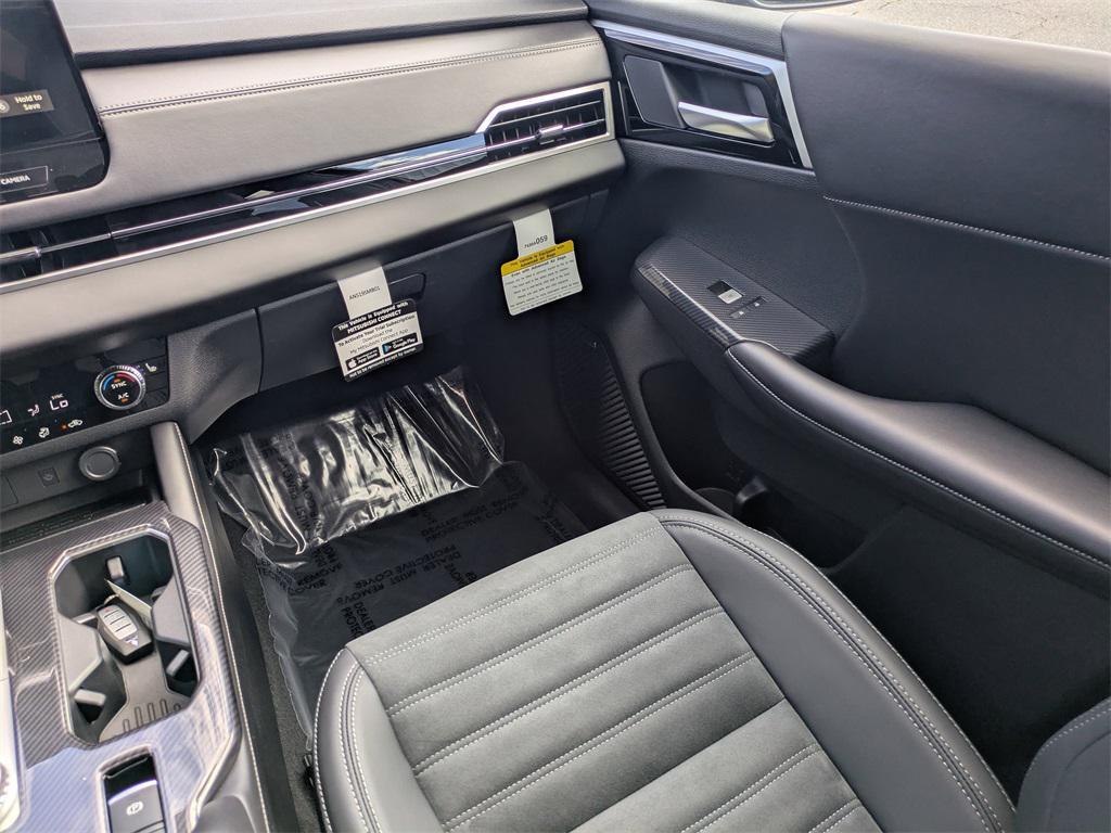 new 2025 Mitsubishi Outlander car, priced at $30,970