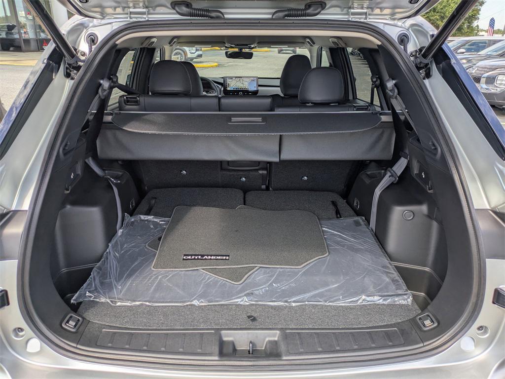 new 2025 Mitsubishi Outlander car, priced at $30,970